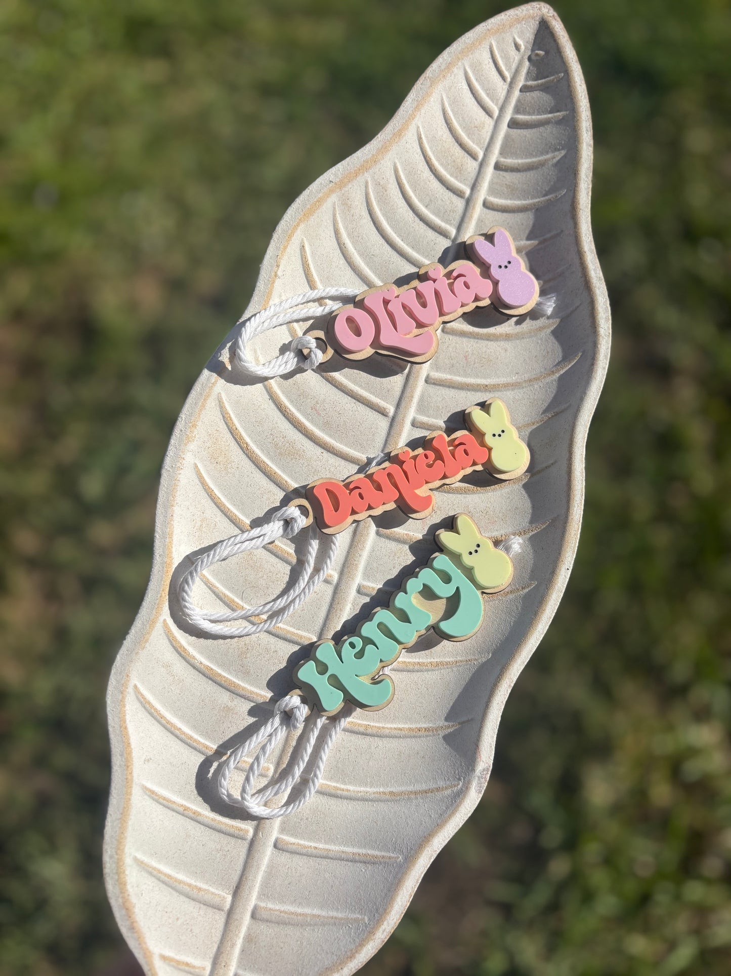 Retro easter name tag