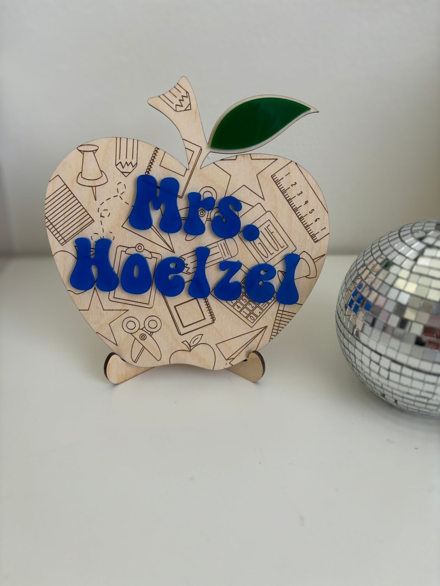 Personalized Teacher Name Apple Sign, Teacher Desk plaque