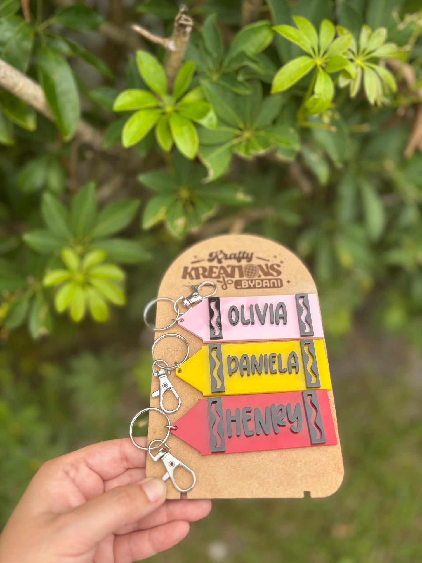 Crayon backpack tag