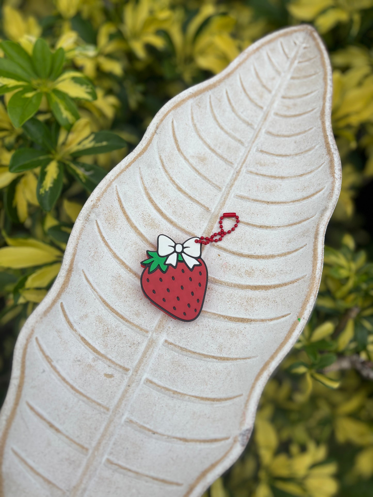 Strawberry- soda can opener 3D
