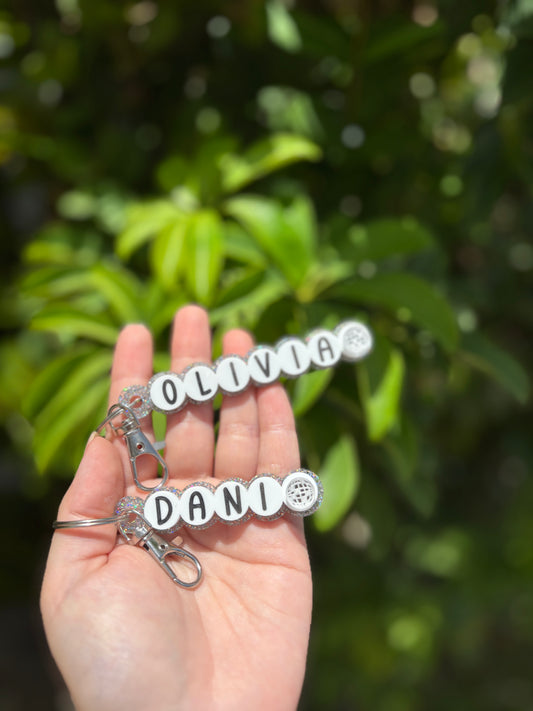 Friendship bracelet keychain