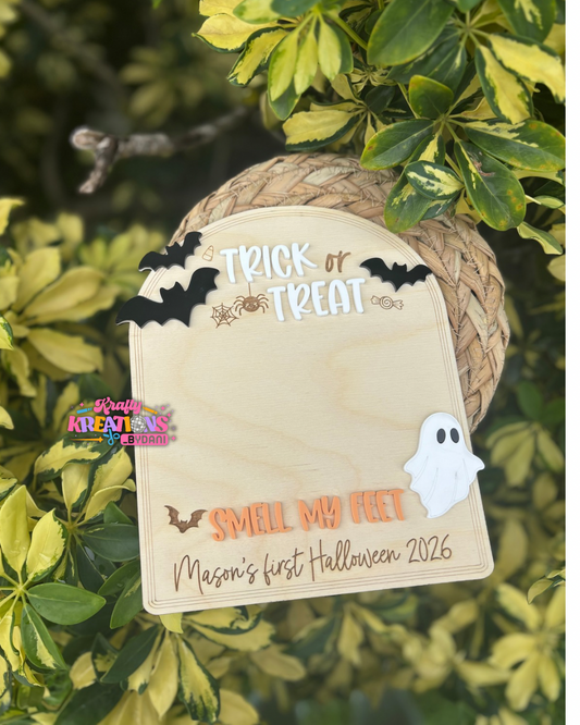 My first Halloween footprint DIY