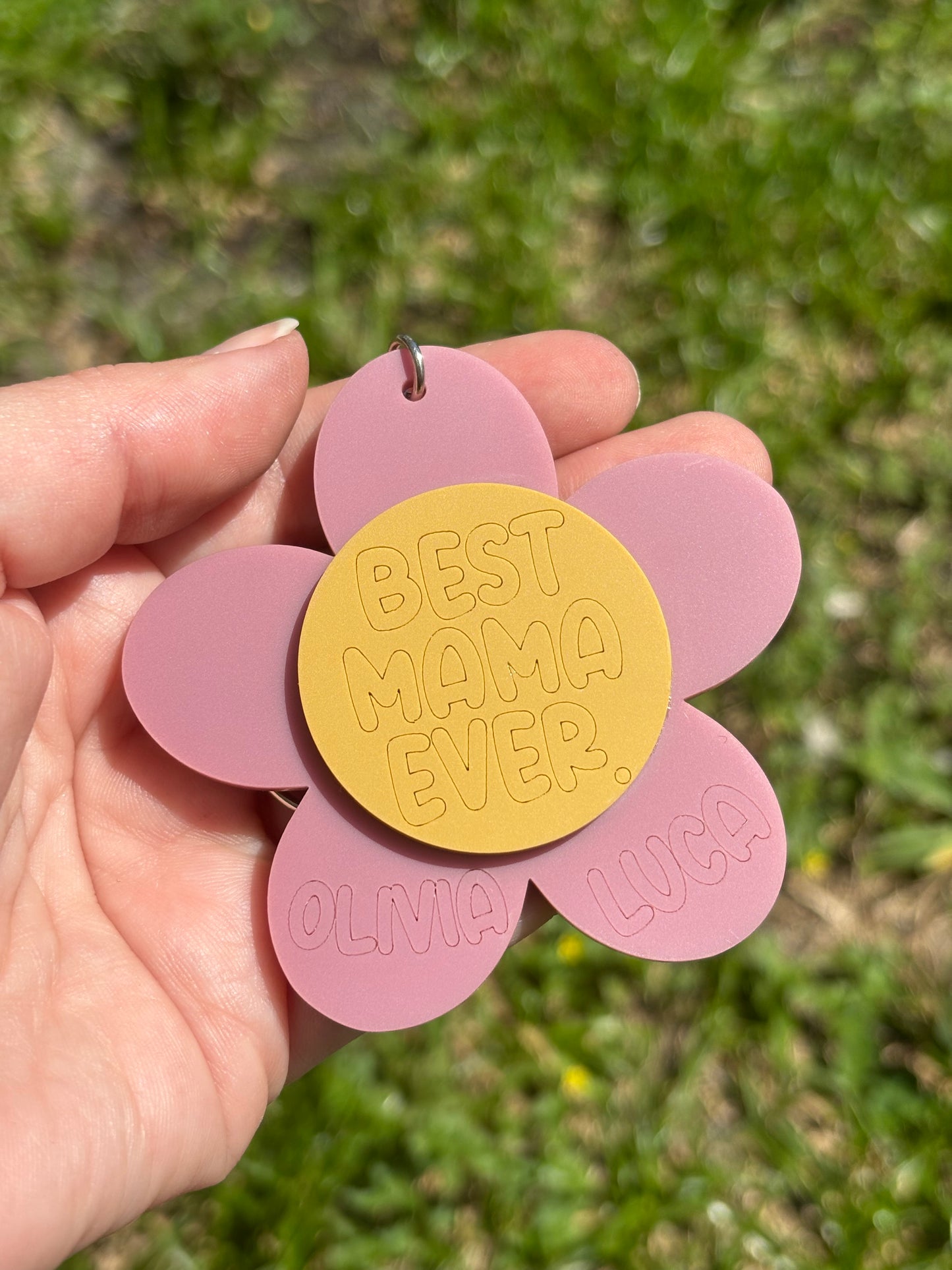 Best Mama ever flower keychain