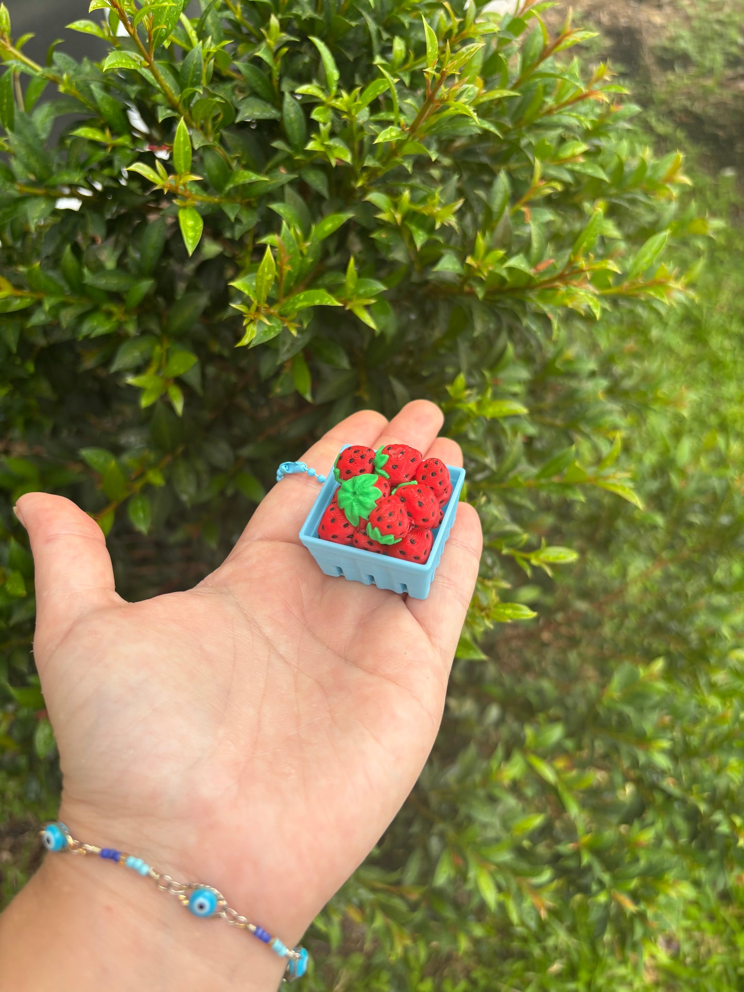 Strawberry Basket 3D Clicker