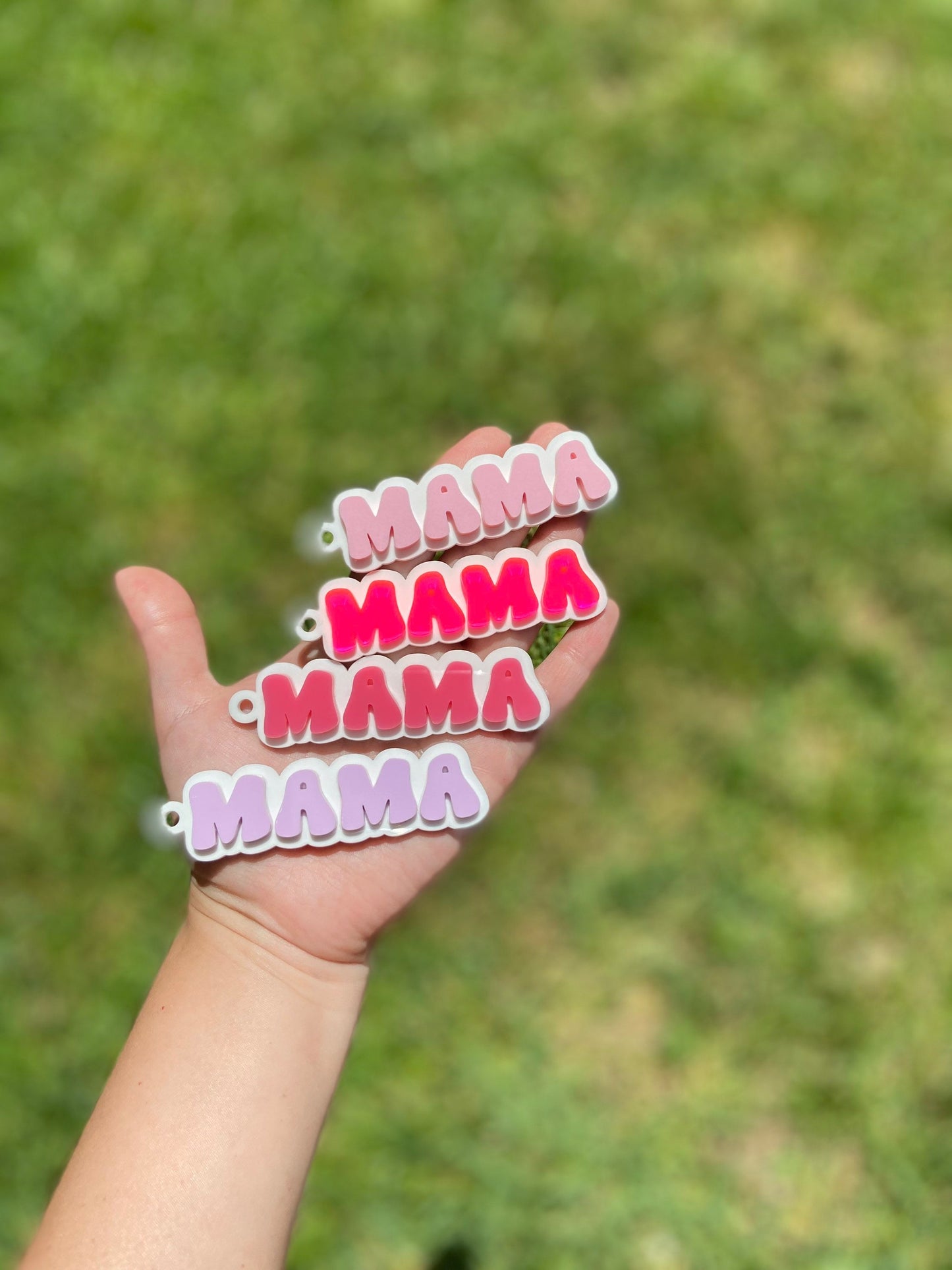 Mama Keychain | 3D KeyChain | Acrylic Name Tag | Bag Tag | Luggage Tag| Mama retro keychains, Mothers day gift