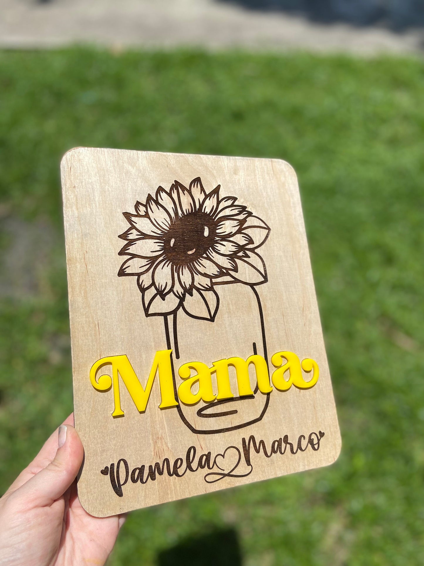 Sunflower mom plaque, Mother’s Day gift, customized Mother’s Day plaque, grandmother gift, sunflower gift, personalized mom gift