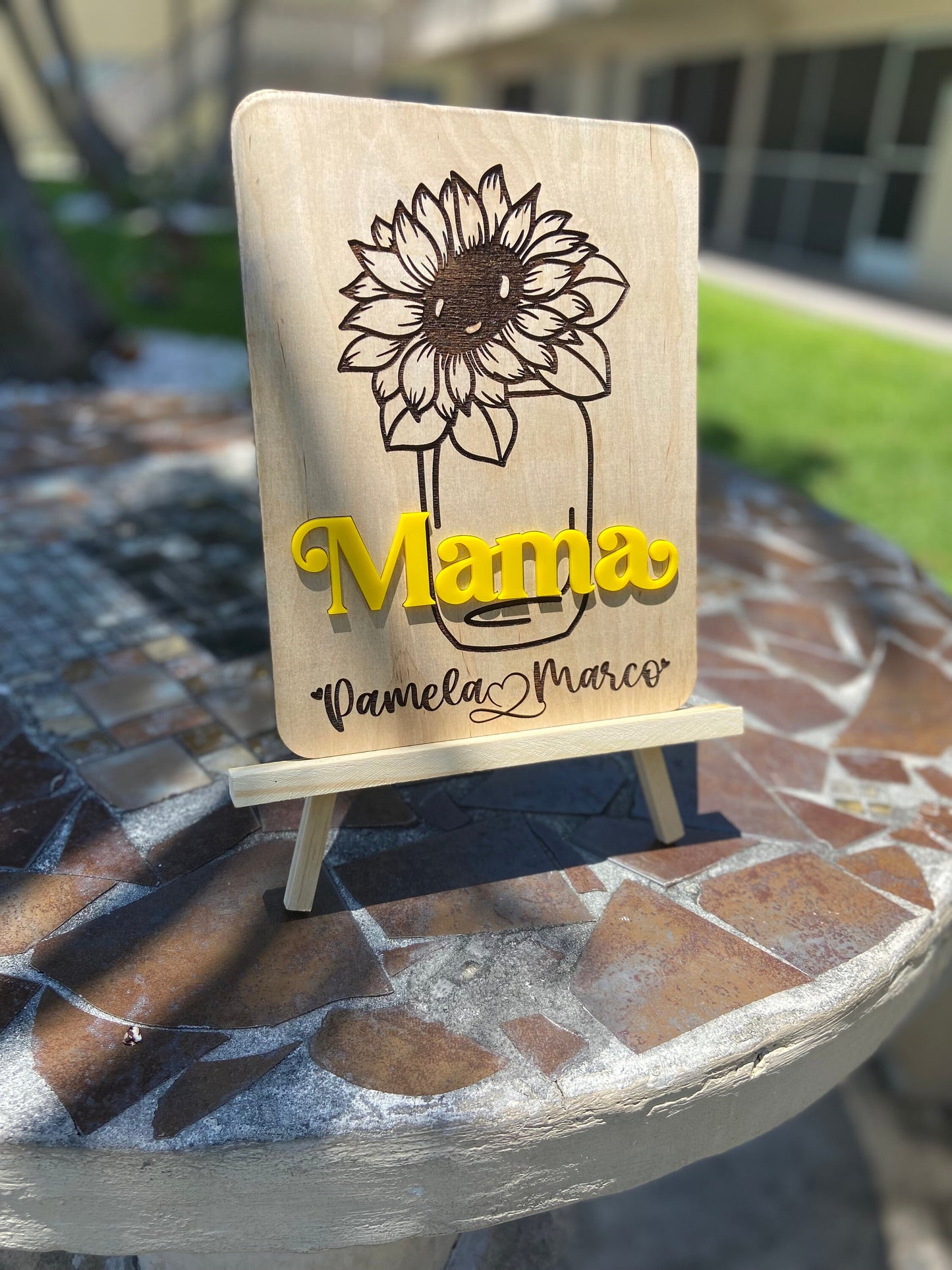 Sunflower mom plaque, Mother’s Day gift, customized Mother’s Day plaque, grandmother gift, sunflower gift, personalized mom gift